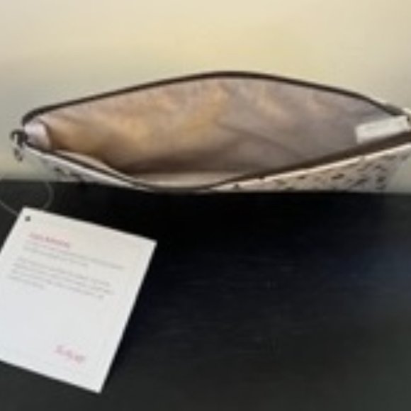 Thirty One Wallet and Zipper Pouch Bundle - Picture 5 of 5